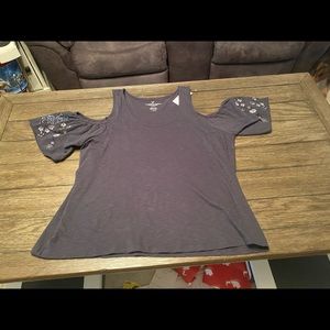 American Eagle cold shoulder top